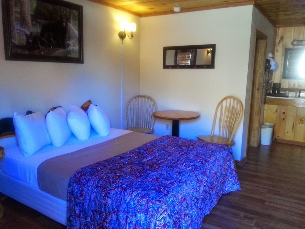 Black Bear Lodge Motel Slade Dış mekan fotoğraf